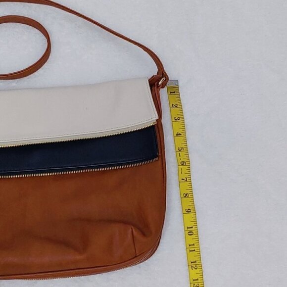 ALDO Faux leather crossbody bag - Picture 3 of 9